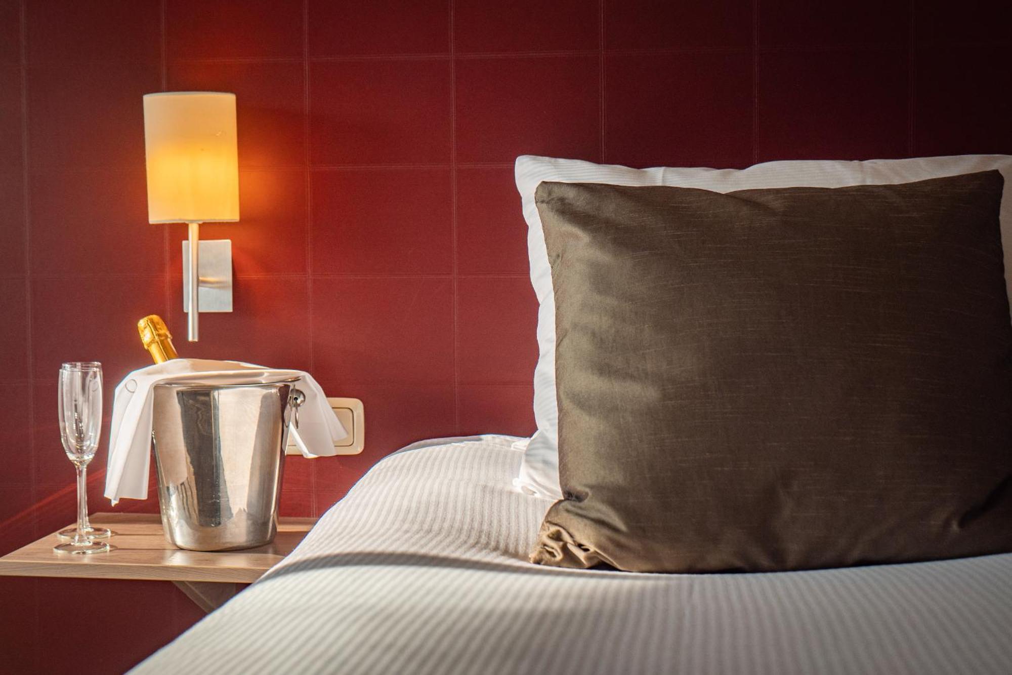 Hotel Hof Van Gelre By Flow Lochem Εξωτερικό φωτογραφία